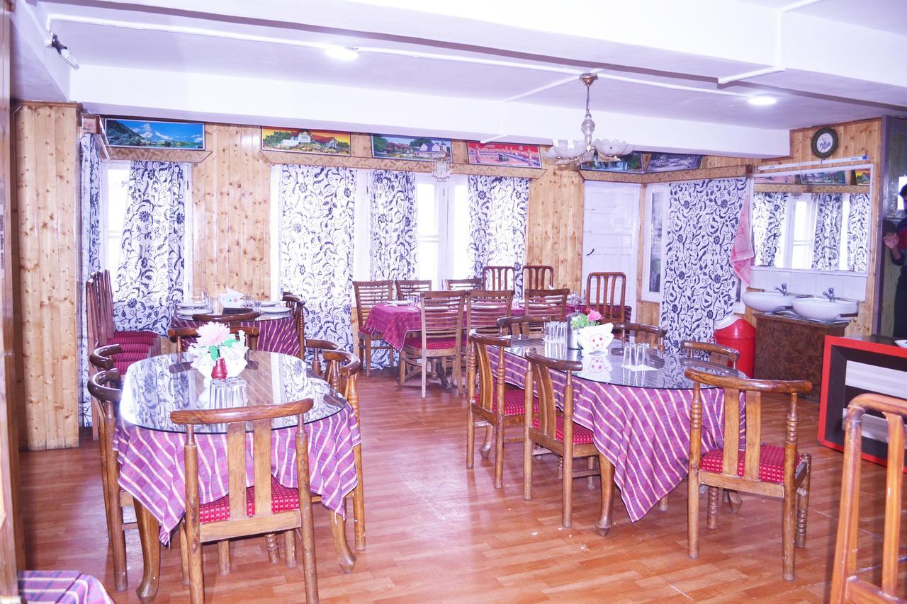Hotel Glacier Heights Sonāmarg Exterior foto